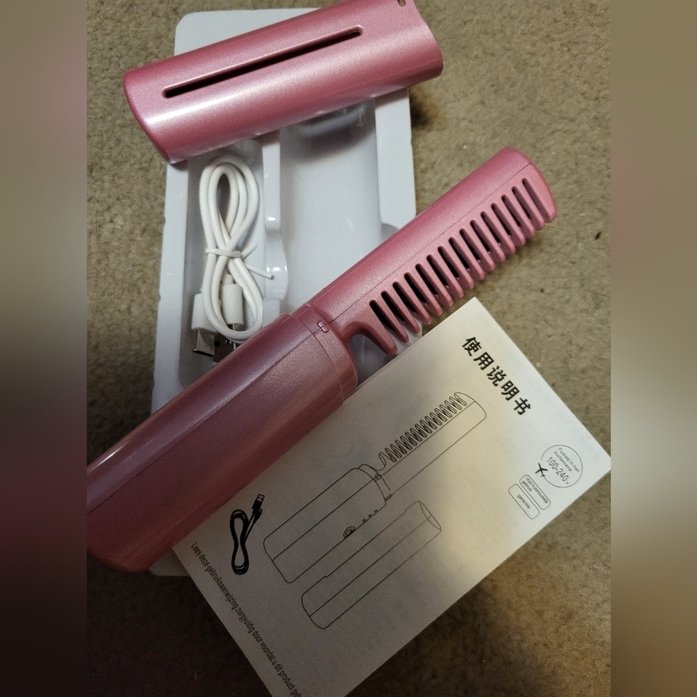 NEW MOBILE/PORTABLE MINI HAIR HEAT COMB STRAIGHTENER